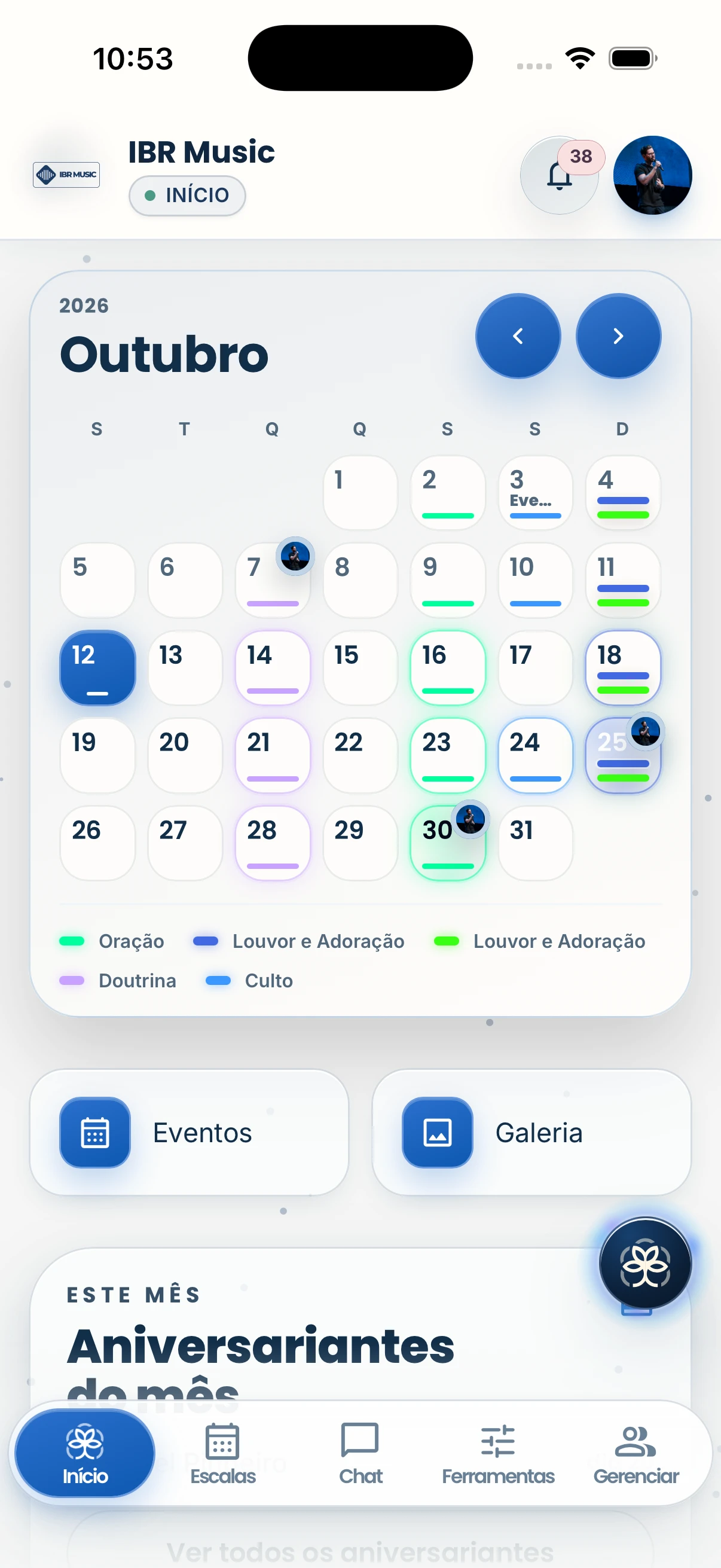 Print atual do app no iPhone 17: calendário de outubro, eventos e acesso à galeria da igreja.